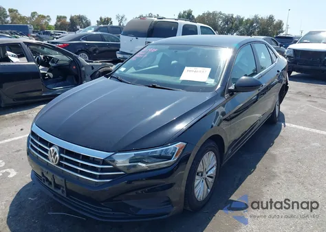 2019 Volkswagen Jetta 1.4T R-Line/1.4T S/1.4T Se from USA, damaged, VIN 3VWC57BU3KM275589